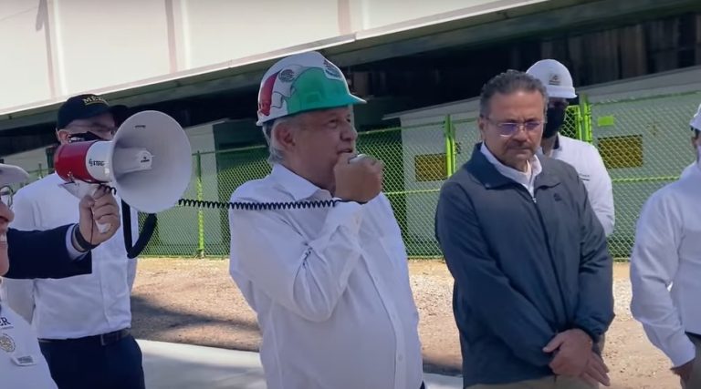 AMLO recorre la refinería de Madero y asegura que “vamos hacia la autosuficiencia energética”