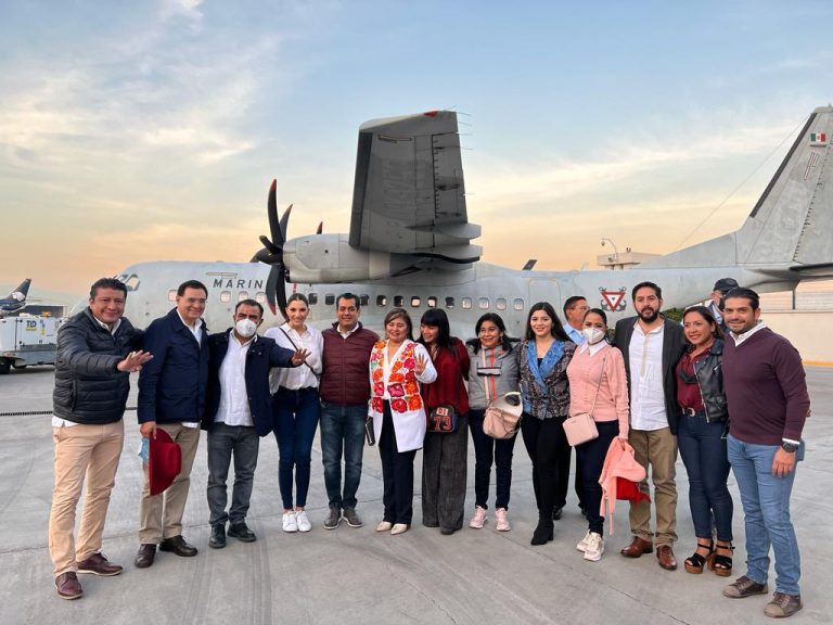 Diputados del PT y Morena presumen viaje en avión de la marina para ver corredor Interoceánico del Istmo de Tehuantepec