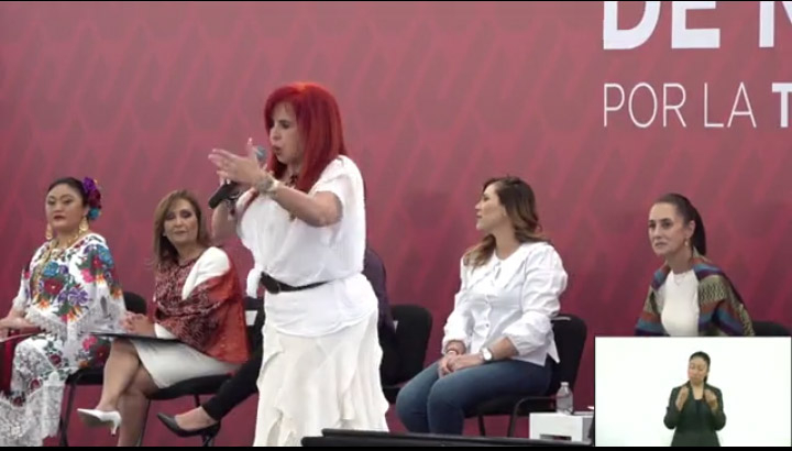 Layda Sansores se dice orgullosa de pertenecer al “primer ejército” que Sheinbaum fundó