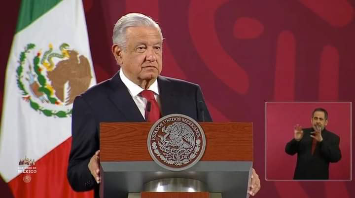Loret advierte que hay un riesgo de implosión al interior del gabinete de AMLO