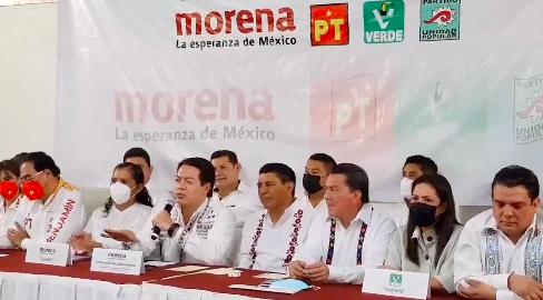 Periodistas de Oaxaca abuchean a Mario Delgado después de calificar a la prensa como ‘mercenarios’