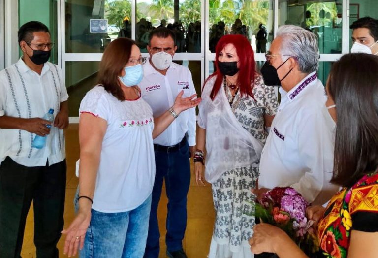 Layda Sansores se va de gira a Oaxaca para promover la Reforma Eléctrica de AMLO