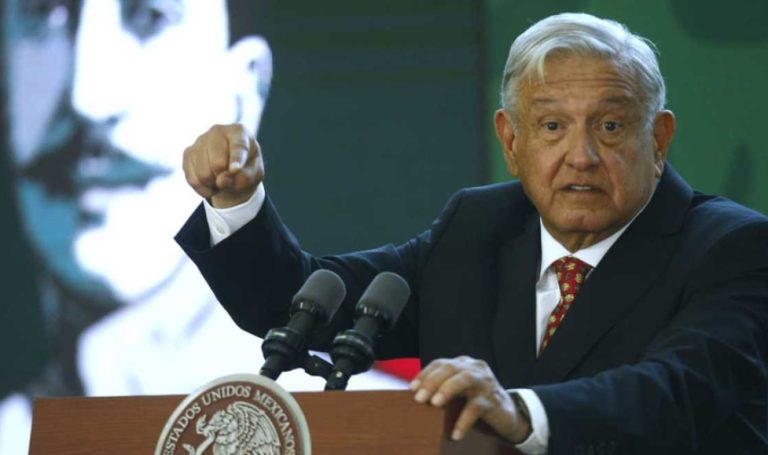 AMLO anuncia que participará en consulta de revocación como “ciudadano”