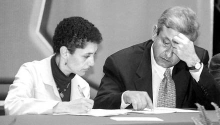 Sheinbaum comparte foto vieja con AMLO y presume: “es un honor…”