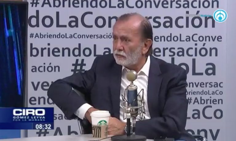 Epigmenio Ibarra asegura que el “PRI y PRD están en vías de extinción”