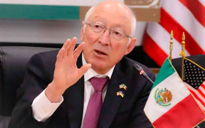 “La libertad de prensa está bajo ataque”, advierte Ken Salazar sobre México
