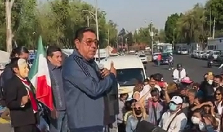 Félix Salgado instala ‘plantón’ en la Cámara de Diputados para promover la reforma eléctoral