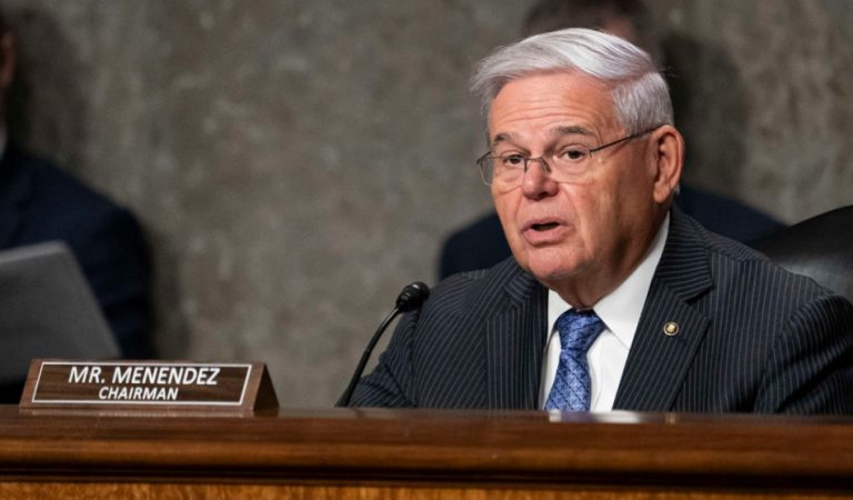 Preocupante, apoyo de López Obrador a dictadores: senador de EU