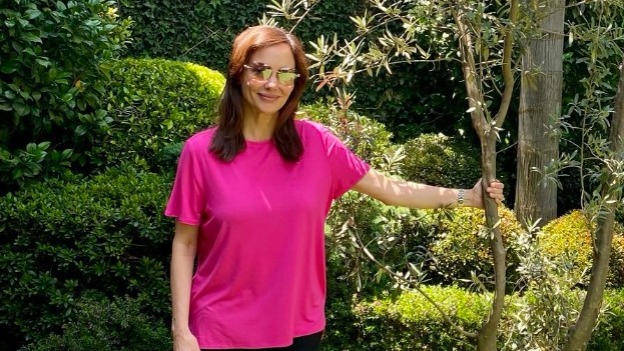 “A Claudia se le muere el ahuehuete y a mí me crece el olivo”, se burla Lilly Téllez