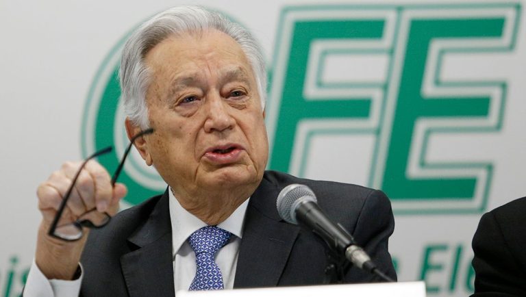 Empresa del hijo de Manuel Bartlett obtuvo un millonario contrato con la Sedena, revelan documentos filtrados