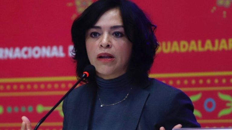 “Es más peligroso hablar de AMLO que del narco”: Anabel Hernández