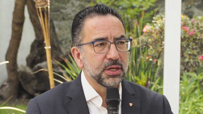 Cuestiona Javier Lozano a quienes celebran la muerte de Miguel Barbosa: “es de miserables”