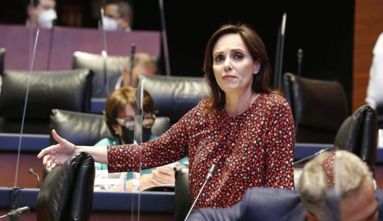 “El plan B de AMLO es con B de burdo, con B de basura y con B de burradas”: Lilly Téllez
