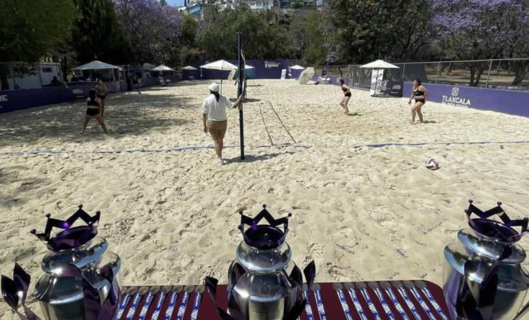 Realizan premiaciones del torneo de voleibol de playa “4 señoríos”