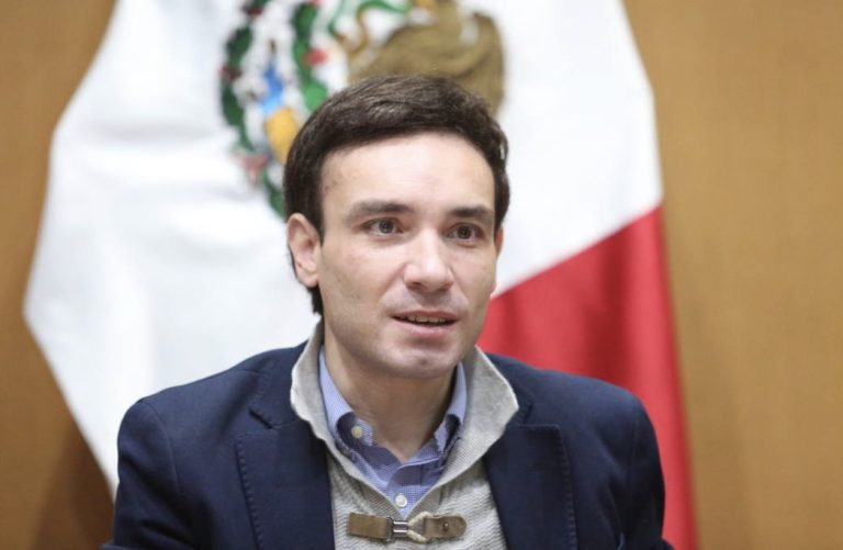 Panistas exigen que la FGR de trámite a proceso penal contra Hugo López – Gatell