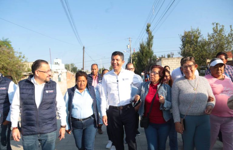 Entregan 8 nuevas calles del programa ‘Construyendo Contigo’