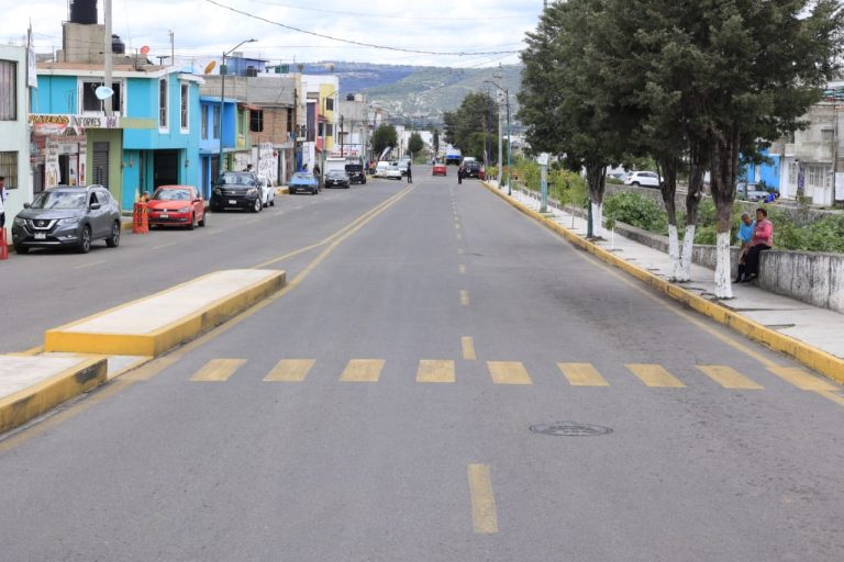 Entregan rehabilitación de calles del municipio de Chiautempan