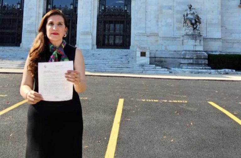 Kenia López Rabadán lleva a la OEA presunta negligencia de AMLO frente a la devastación de Otis
