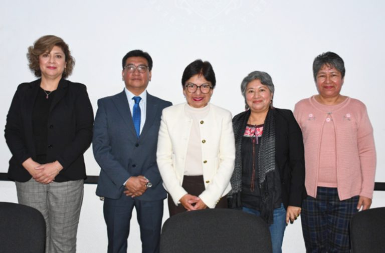 Realiza su Segundo Informe de Labores del director de la Facultad de Ciencias Biológicas