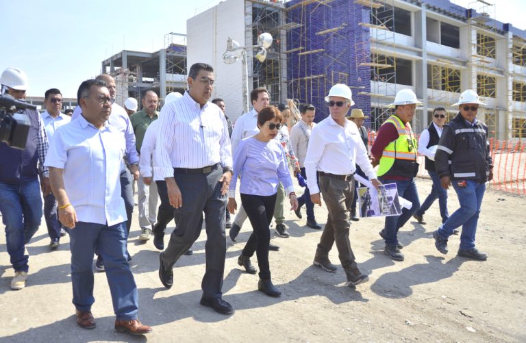 Lilia Cedillo supervisa avances de CU2