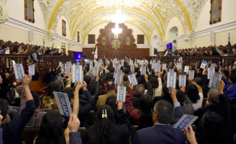 Consejo Universitario aprueba integración de comisiones estatutarias y creación de una especial para la mejora continua