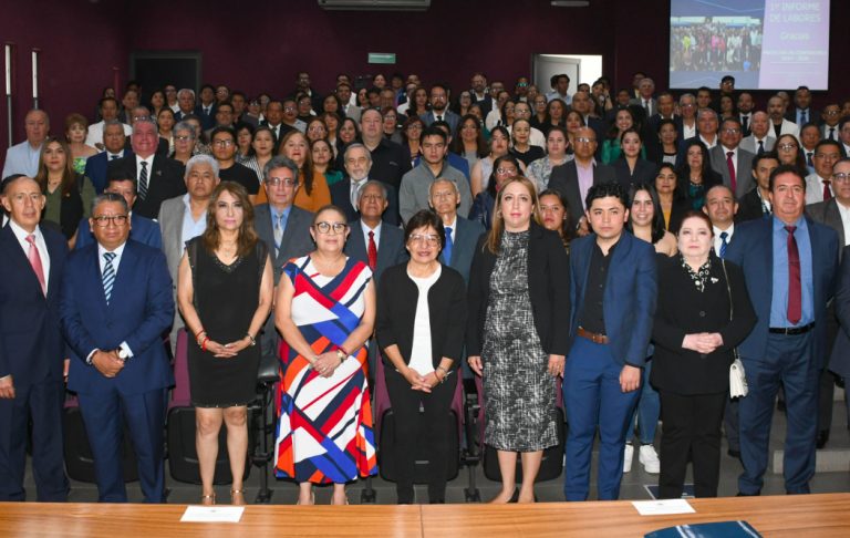 Directora de la Facultad de Contaduría Pública de la BUAP rinde su 1er informe de labores