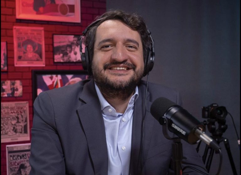 Andy López Beltrán acusa linchamiento y espionaje de la mafia del poder tras polémica de su viaje a Tokio:  “no somos iguales”, dice