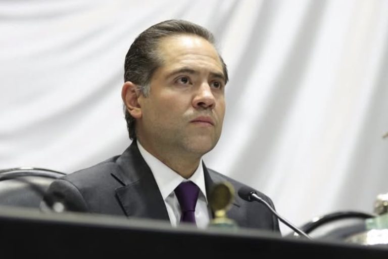 Diputado de la 4T pide no politizar la tragedia de las lluvias en el país y culpa al cambio climático