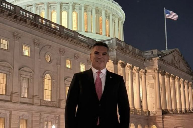Alito confirma que exhibió a narco políticos de morena frente a congresistas de EU