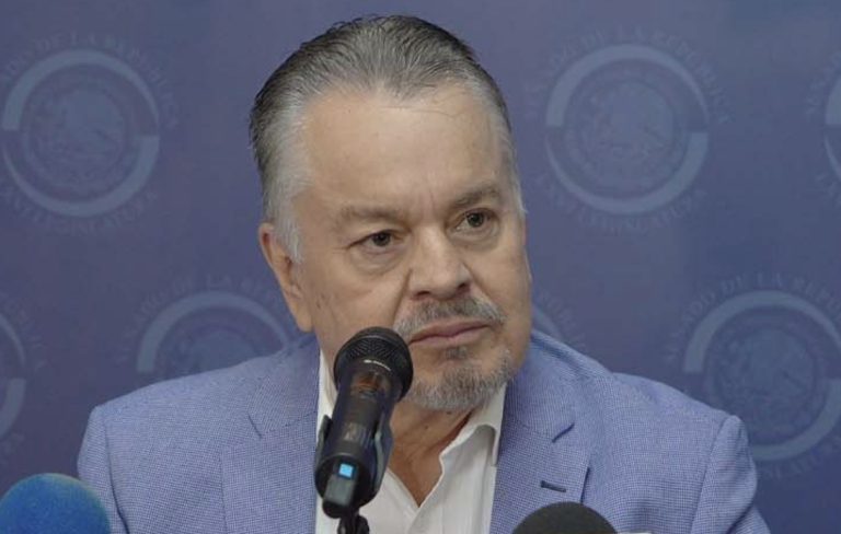 PAN tunde a Mario Delgado por improvisaciones al frente de la SEP: “pone en riesgo el futuro educativo de México”