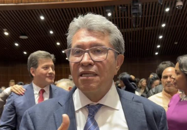 Monreal reacciona a propuesta de adelantar el cierre del ciclo escolar: “Con sensibilidad la presidenta Sheinbaum lo resolverá”