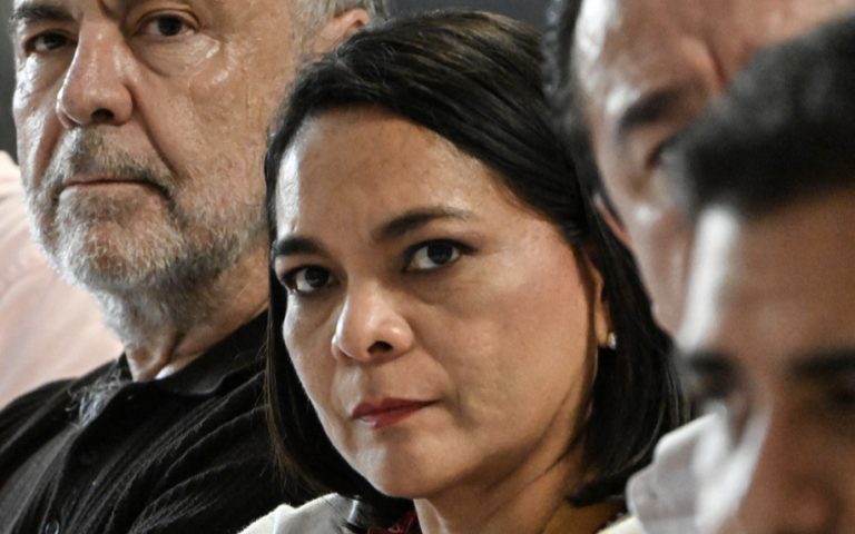 Senadora de Morena pide unidad con Sheinbaum frente al “PRIAN enardecido”: “hay que cerrar filas”, dice