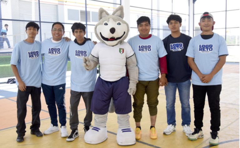Participa comunidad de CU2 en Lobo Reto Futbolero
