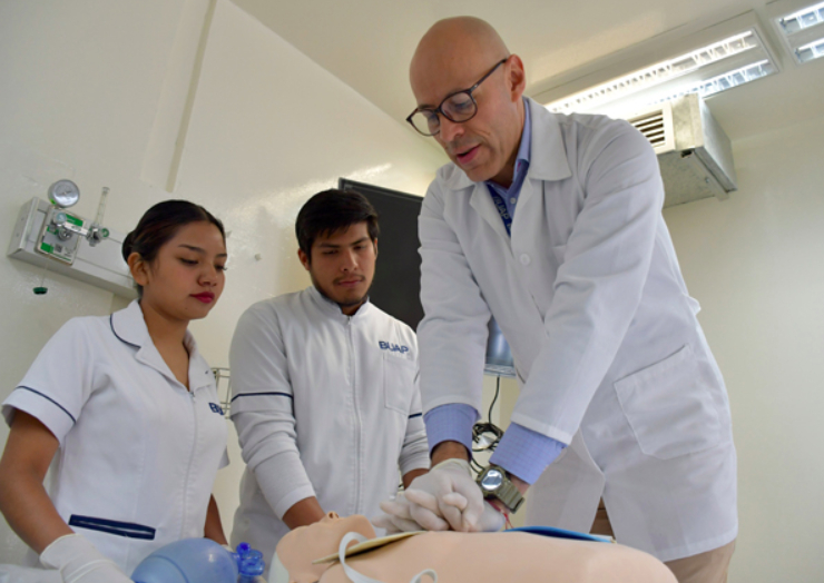 Facultad de Enfermería BUAP es centro certificador en atención de emergencias