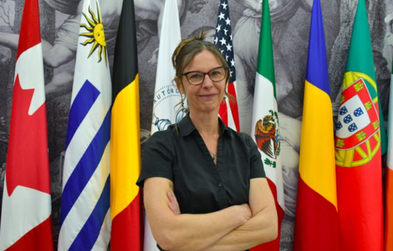 Recibe BUAP a destacada becaria para fortalecer la excelencia académica