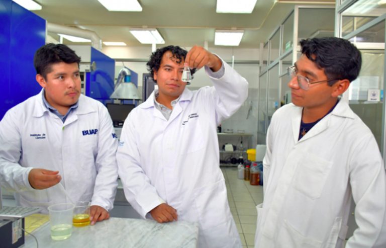 Estudiantes proponen reactor híbrido para producir biogás y biodiésel