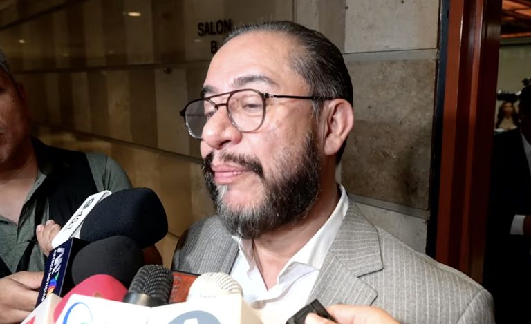 Diputado de morena reconoce que no han recibido solicitud formal de juicio político contra Rocha Moya
