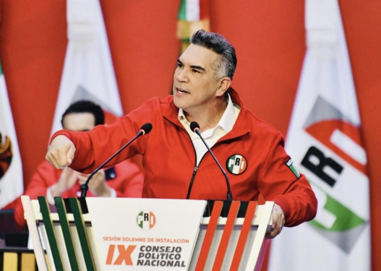 PRI advierte que va por el milgaro en el 2027 frente a Morena: “México no les pertenece”