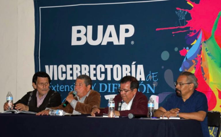 Presentan  “Puebla. Crónica gráfica de los años 70, 80 y 90 del siglo XX”
