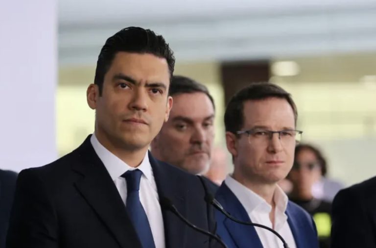Denuncian a AMLO en la Corte Penal Internacional por crímenes de lesa humanidad