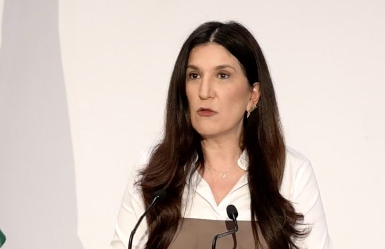 Kenia López pide investigar a narco políticos