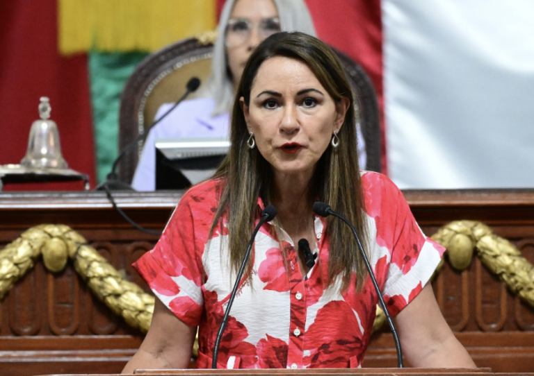 Morena propone reforma para que funcionarios se desconecten digitalmente fuera del horario laboral