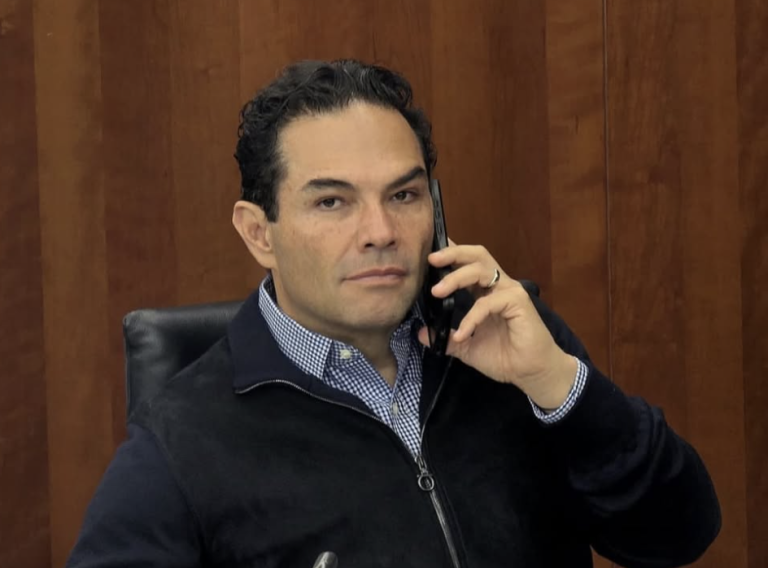 Enrique Vargas niega que haya ido a eventos de Morena y afirma que es y será siempre “panista”