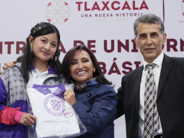 Lorena Cuéllar entrega 40 mil uniformes a estudiantes de escuelas públicas