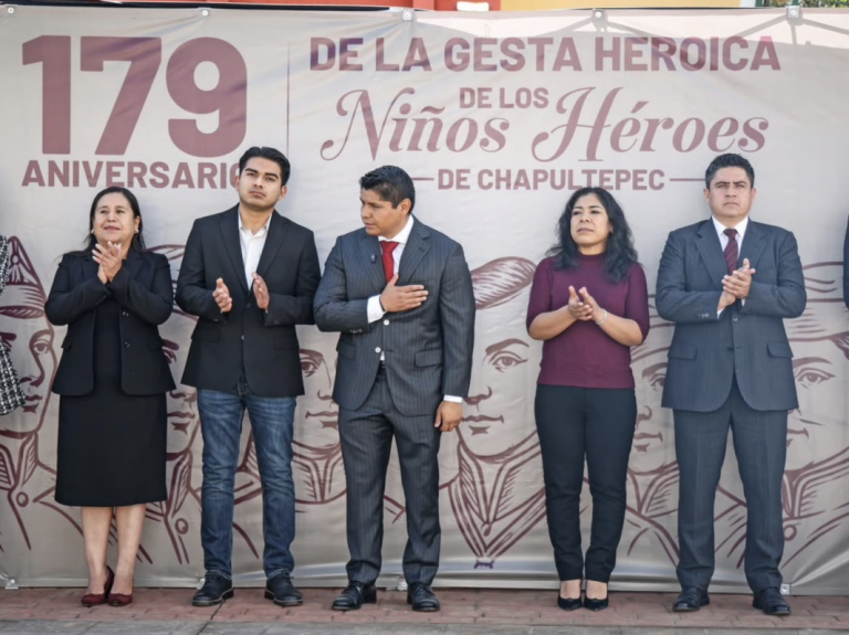 Omar Muñoz celebra gesta heróica de los Niños Héroes de Chapultepec