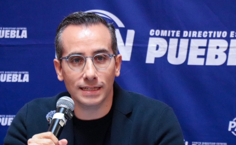 Riestra exhibe pérdida de competitividad en Puebla con la 4T