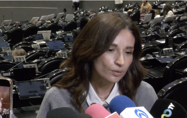 Movimiento Ciudadano anuncia amparos para apoyar al personal médico que se manifiesta