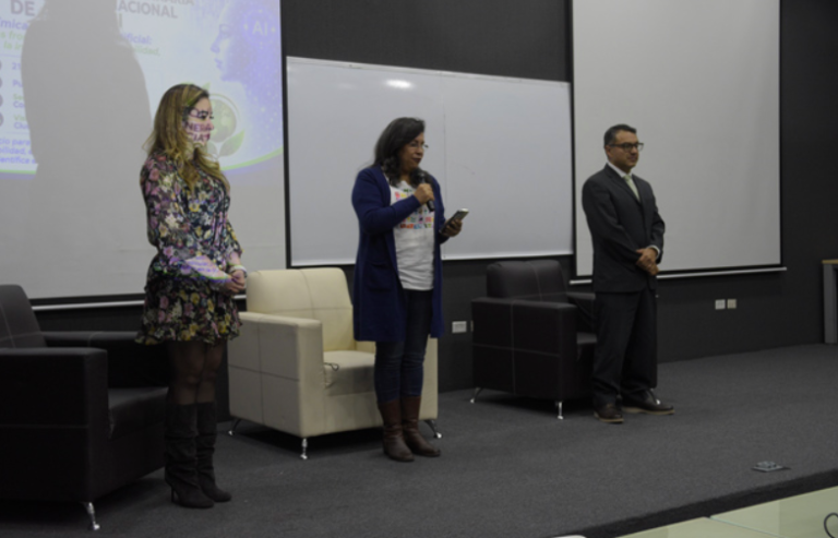Reflexionan en la BUAP acerca de la Química y la Inteligencia Artificial
