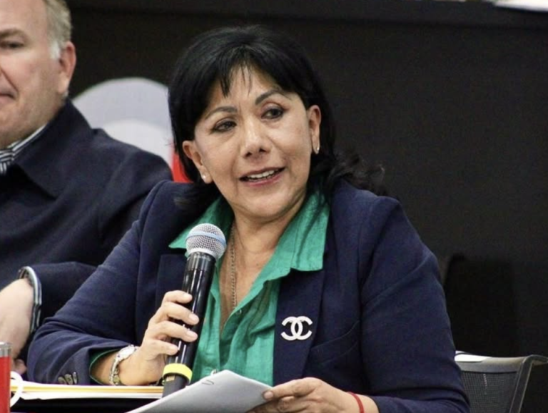 Anabell Ávalos propone reserva para frenar el endeudamiento de México provocado por la 4T