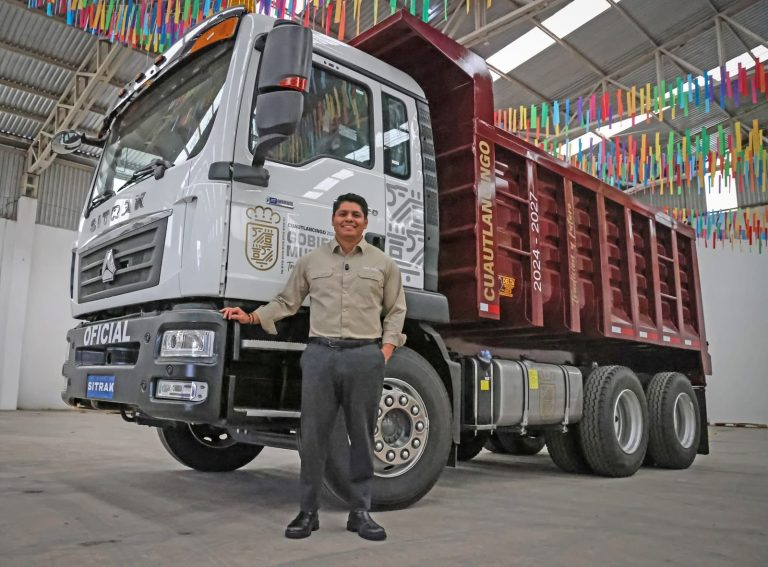 Renuevan parque vehicular para atención de drenajes y canales en Cuautlancingo